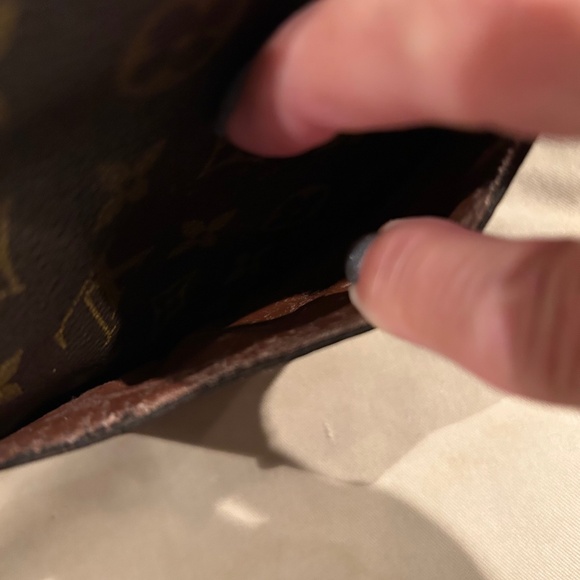 Louis Vuitton St Cloud pm Crossbody/Shoulder Bag! - Picture 8 of 16